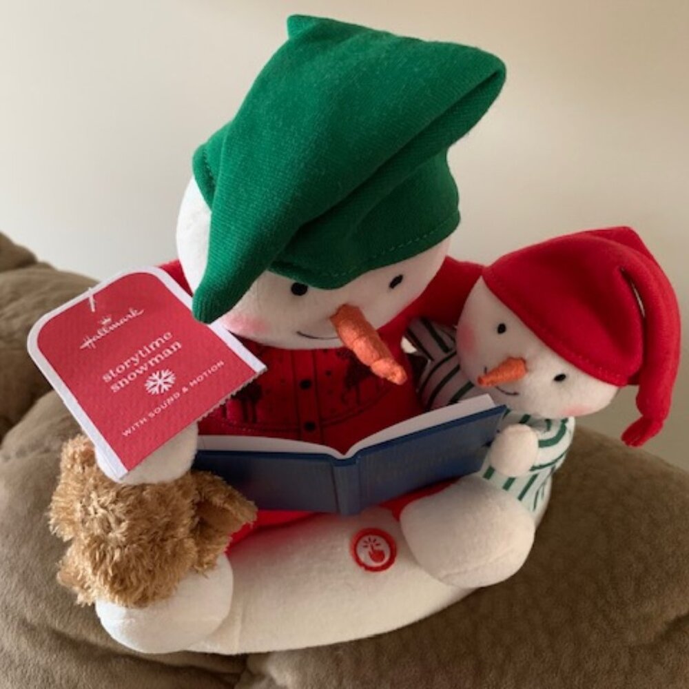 Hallmark Plus 2019 Snowman, Story Time, with sound and motion